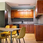 Cedar Iii 2 Bdrm Flat B12 شقة *